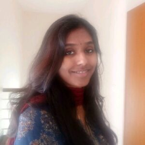 Priyanka ALAGIRISWAMY, IMMERSION Program Squad #1, 2017 batch student, smiling in casual attire, now working for Renault Nissan Technology & Business Centre India.